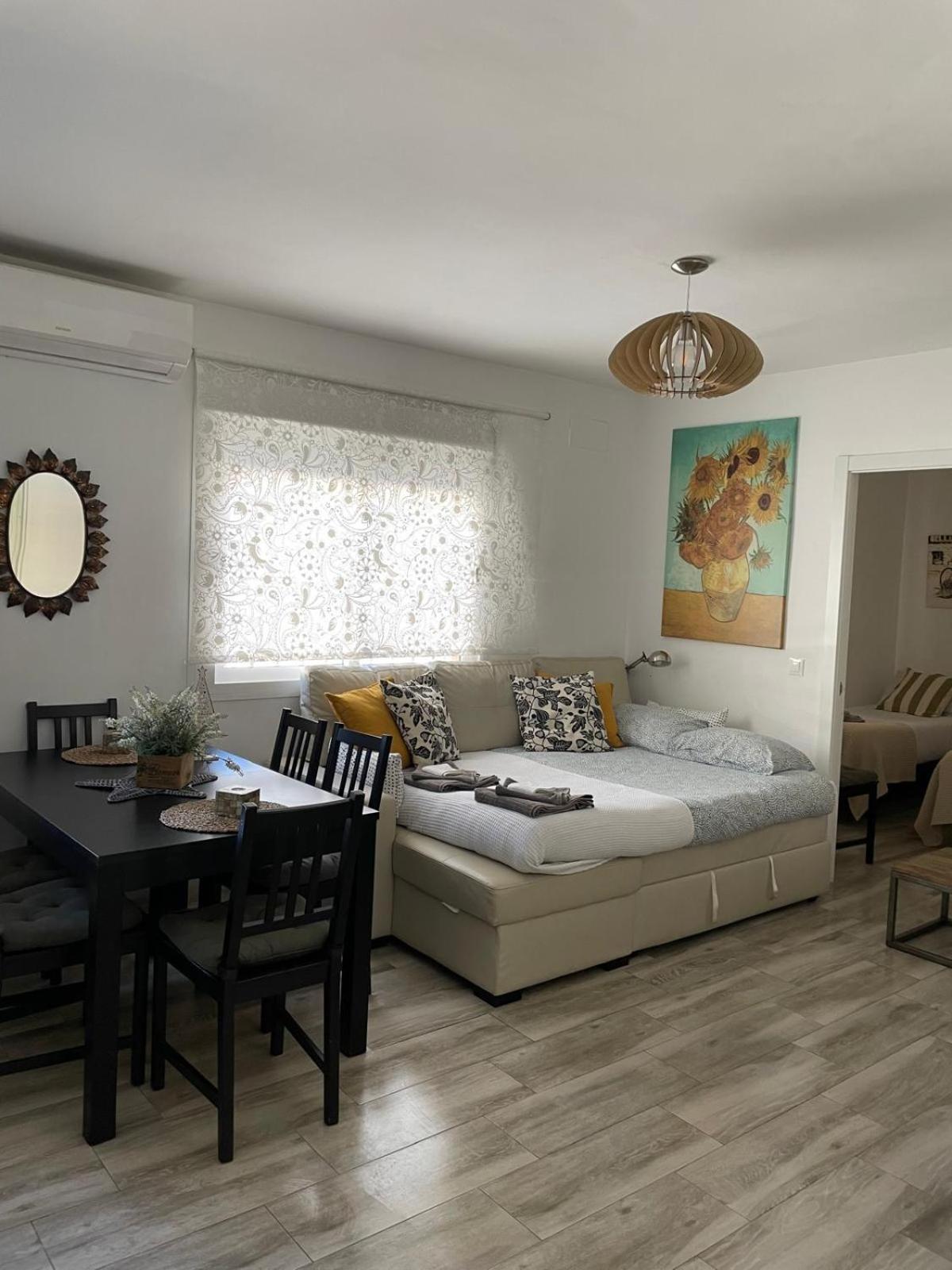 Pedregalejo Beach House Malaga Luaran gambar