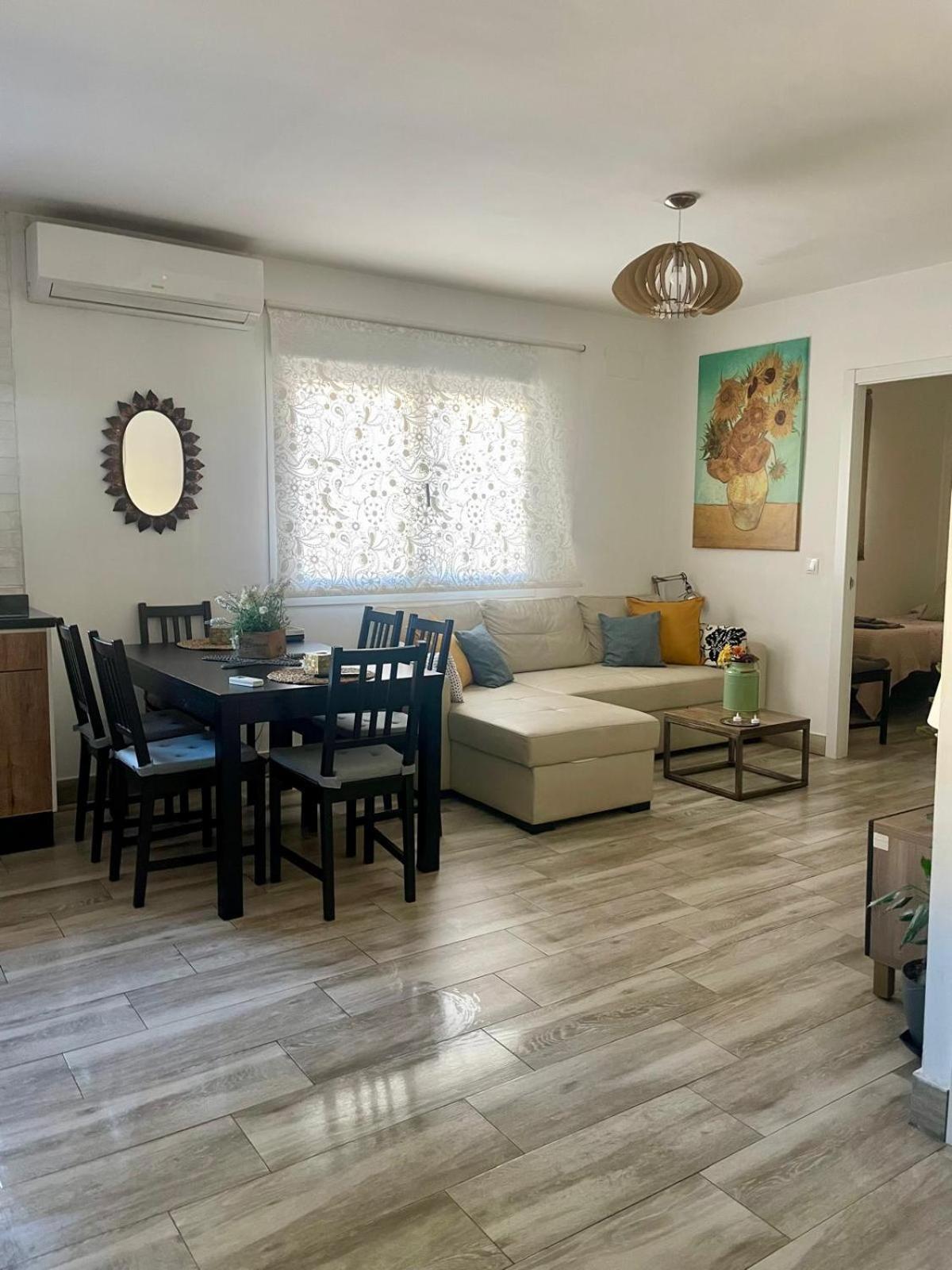 Pedregalejo Beach House Malaga Luaran gambar
