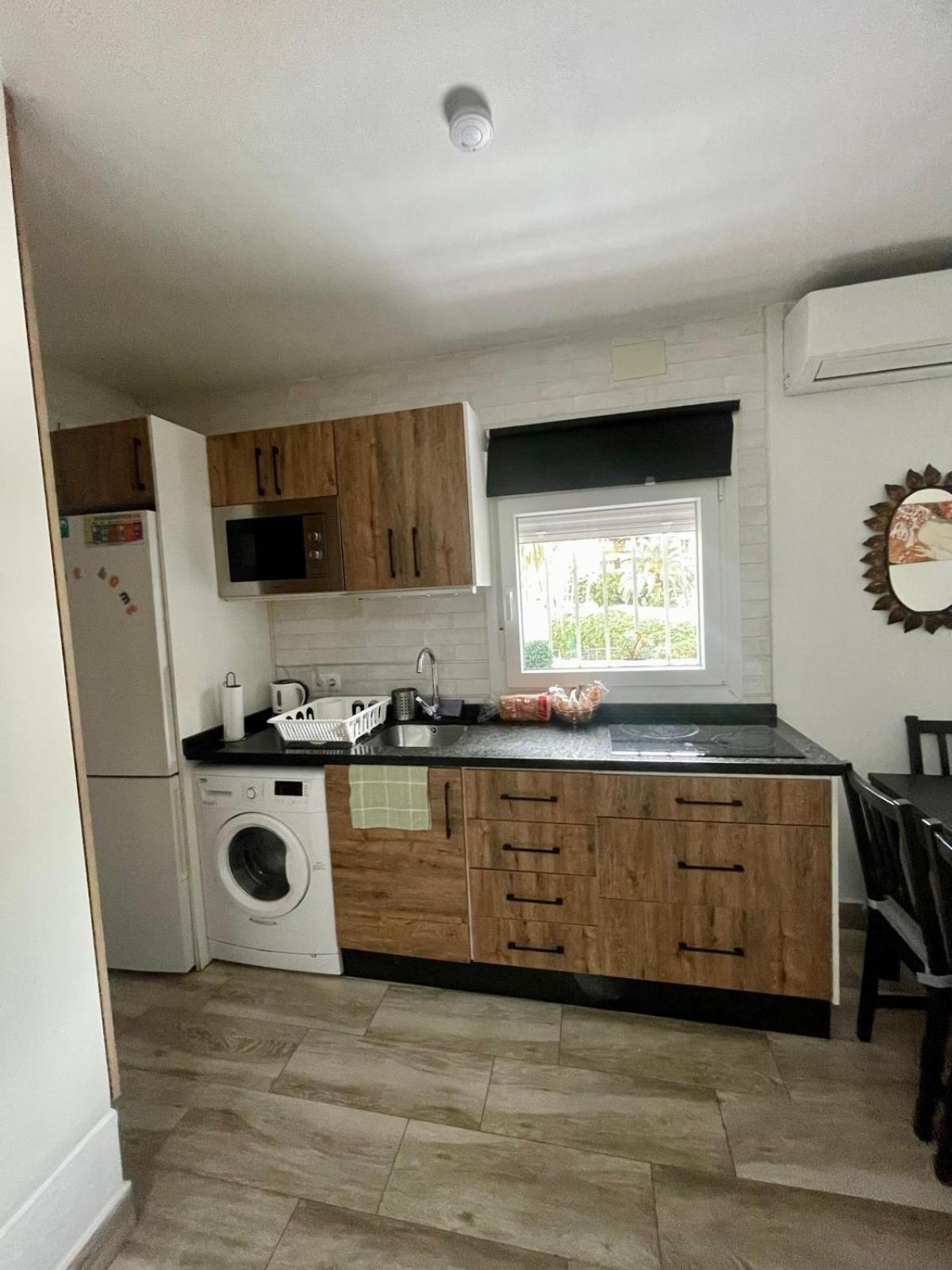 Pedregalejo Beach House Malaga Luaran gambar
